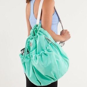 Menthol Lululemon Bliss Bag